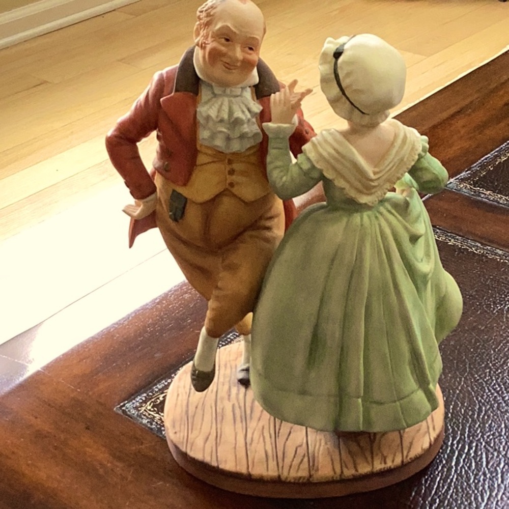 Normal Rockwell figures/Saturday evening post /Christmas dancers/ limited
